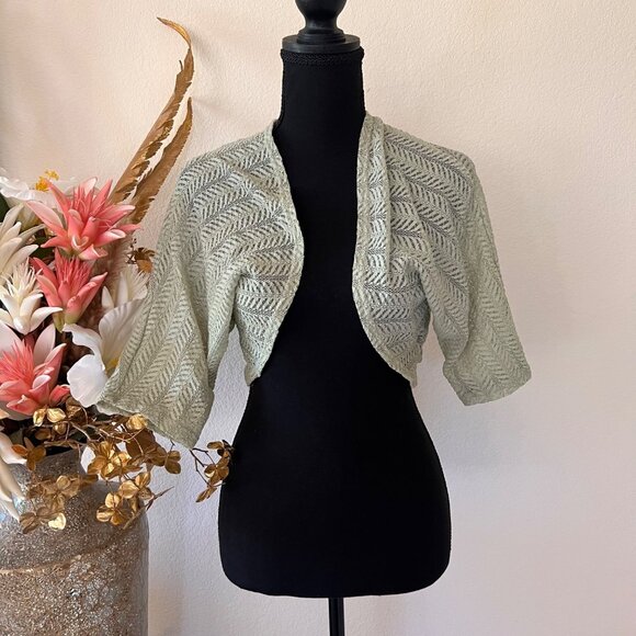 Connected Apparel Sage Green Cropped Cardigan Cover-Up M/L - Picture 1 of 5
